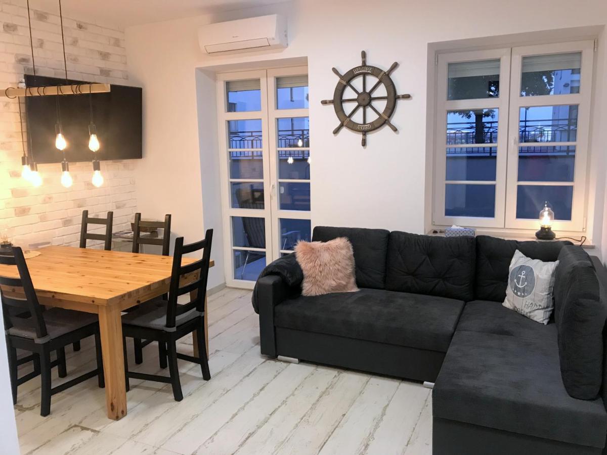 Apartament "Pod Dwiema Sowami" Apartment Swinoujscie Luaran gambar